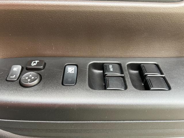 スペーシア ハイブリッドＧ　現行モデル　車検２年付　ブレーキサポート　ナビ（Ｂｌｕｅｔｏｏｔｈ接続・ＤＶＤ再生・ＣＤ）バックカメラ　ＥＴＣ　前後ドラレコ　ＬＥＤヘッドライト　障害物センサー　ドアバイザー　オートエアコン（44枚目）