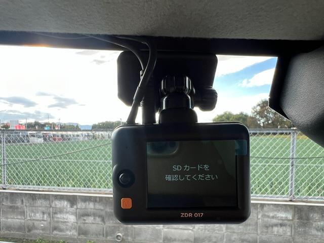 スペーシア ハイブリッドＧ　現行モデル　車検２年付　ブレーキサポート　ナビ（Ｂｌｕｅｔｏｏｔｈ接続・ＤＶＤ再生・ＣＤ）バックカメラ　ＥＴＣ　前後ドラレコ　ＬＥＤヘッドライト　障害物センサー　ドアバイザー　オートエアコン（46枚目）