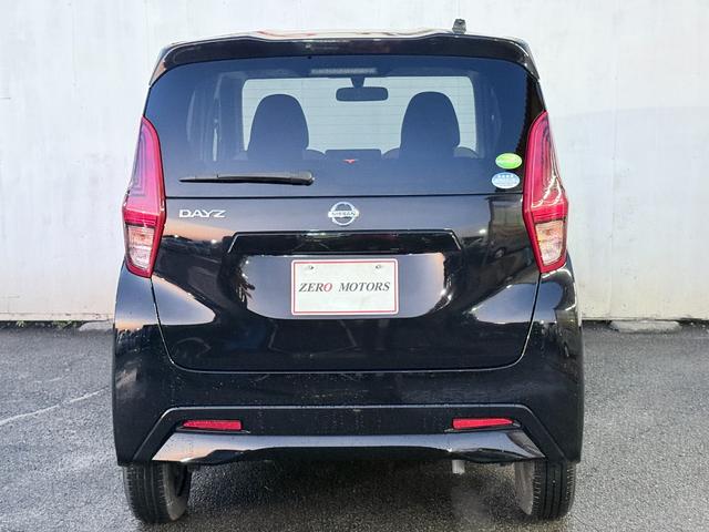 デイズ Ｓ　車検２年付　ＡＵＸ接続　横滑り防止装置　ドアバイザー　フルフラット　キーレスキー　電動格納ドアミラー　プライバシーガラス　ライトレベライザー　パワーウィンドウ　エアコン　パワステ（13枚目）