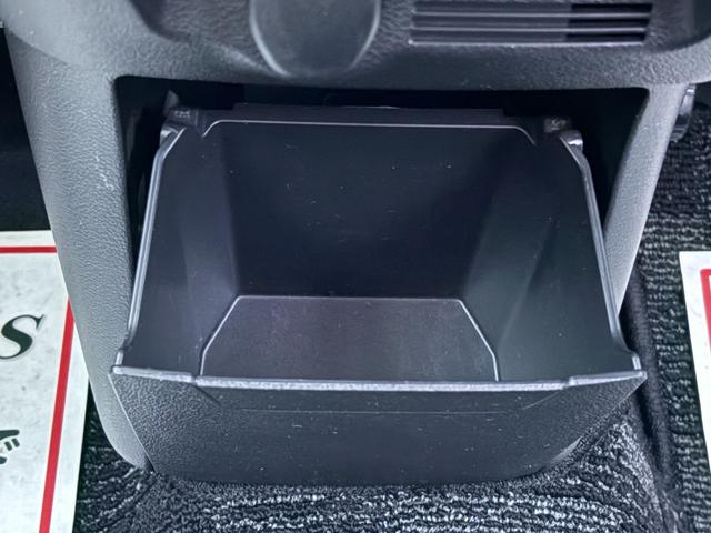 デイズ Ｓ　車検２年付　ＡＵＸ接続　横滑り防止装置　ドアバイザー　フルフラット　キーレスキー　電動格納ドアミラー　プライバシーガラス　ライトレベライザー　パワーウィンドウ　エアコン　パワステ（39枚目）