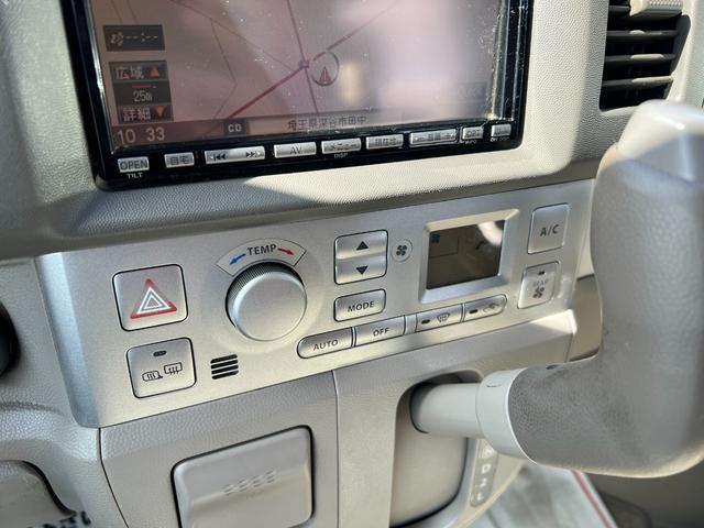 エブリイワゴン PZターボスペシャル 4WD 修復歴無 車検2年付 両側パワースライドドア オートステップ シートヒーター HIDライト ナビ テレビ DVD再生 CD ドライブレコーダー 電動格納ドアミラー キーレスキー アルミホイール(29枚目)