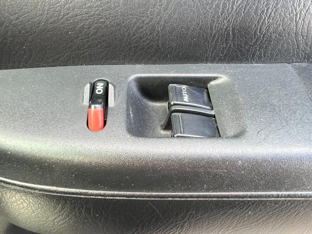 バモス Ｌターボローダウン　後期　車検２年付　修復歴無　タイミングベルト交換済　キーレス　ナビ　ＤＶＤ再生　ＣＤ　音楽録音機能　ＥＴＣ　アルミホイール　ドアバイザー　プライバシーガラス　フルフラット　フォグライト　ＡＢＳ　４ＡＴ（41枚目）