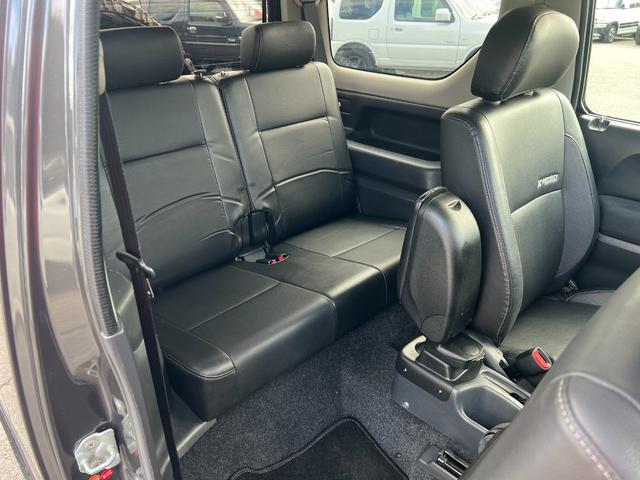 ジムニー クロスアドベンチャーXC 8型 車検2年付 修復歴無 リフトアップ 5MT 4WD ターボ シートヒーター レザーシート Bluetoothオーディオ CD AUX ETC アルミホイール 社外マフラー ショートバンパー(21枚目)