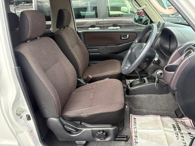 パジェロミニ ＶＲ　４ＷＤ　ターボ　修復歴無　車検２年付　ＣＤ　ＡＵＸ接続　タイミングベルト交換済　アルミホイール　キーレスキー　電動格納ドアミラー　ドアバイザー　ＡＢＳ　プライバシーガラス　レベライザー　フルフラット（19枚目）