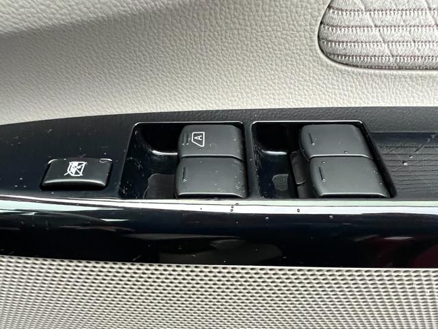 デイズ Ｘ　後期　ブレーキサポート　ナビ（フルセグテレビ・Ｂｌｕｅｔｏｏｔｈ接続・ＣＤ・ＡＵＸ）全方位カメラ　ドライブレコーダー　横滑り防止装置　障害物センサー　オートエアコン　スマートキー　電動格納ドアミラー（46枚目）