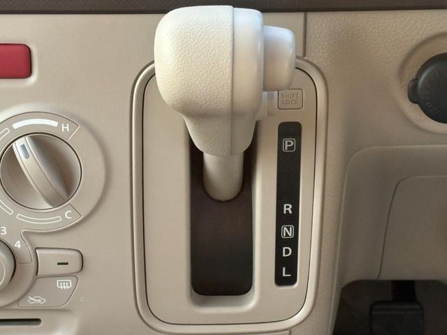 アルトラパン Ｌ　修復歴無　ブレーキサポート　ナビ（フルセグテレビ・Ｂｌｕｅｔｏｏｔｈ接続・ＤＶＤ再生・ＣＤ・ＡＵＸ）全方位カメラ　シートヒーター　ドアバイザー　横滑り防止装置　電動格納ドアミラー　盗難防止システム（27枚目）