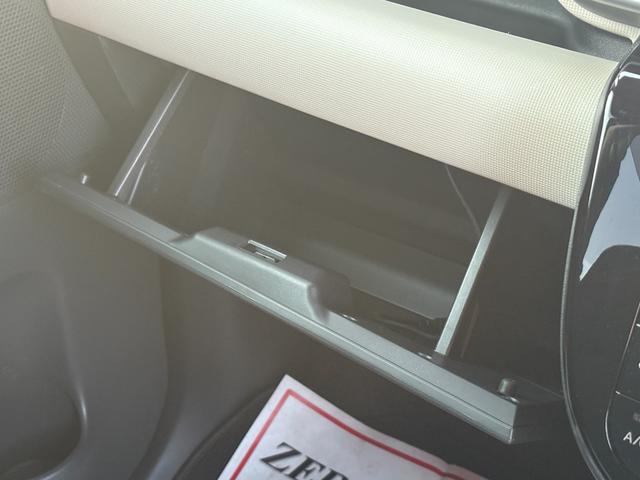 ムーヴキャンバス Ｇメイクアップ　ＳＡＩＩ　４ＷＤ　修復歴無　ブレーキサポート　ナビ（テレビ・Ｂｌｕｅｔｏｏｔｈ接続・ＤＶＤ再生・ＣＤ）ＥＴＣ　バックカメラ　前後ドライブレコーダー　両側電動スライドドア　レーンキープアシスト　ドアバイザー（39枚目）