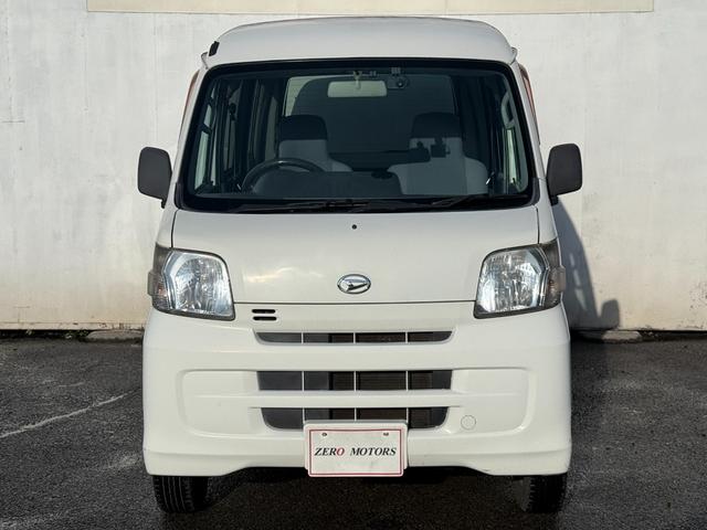 ハイゼットカーゴ ＤＸ　ハイルーフ　車検２年付　キーレス　パワーウィンドウ　ＣＤ　ＡＵＸ接続　ＥＴＣ　ドライブレコーダー　アルミホイール　ＭＡＸ積載量３５０キロ　ドアバイザー　ライトレベライザー　フルフラット（3枚目）
