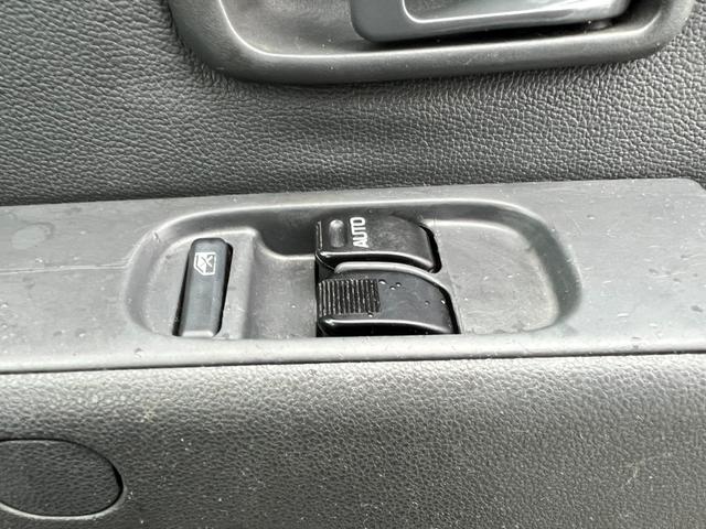 ハイゼットカーゴ ＤＸ　ハイルーフ　車検２年付　キーレス　パワーウィンドウ　ＣＤ　ＡＵＸ接続　ＥＴＣ　ドライブレコーダー　アルミホイール　ＭＡＸ積載量３５０キロ　ドアバイザー　ライトレベライザー　フルフラット（39枚目）