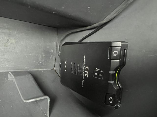 ハイゼットカーゴ ＤＸ　ハイルーフ　車検２年付　キーレス　パワーウィンドウ　ＣＤ　ＡＵＸ接続　ＥＴＣ　ドライブレコーダー　アルミホイール　ＭＡＸ積載量３５０キロ　ドアバイザー　ライトレベライザー　フルフラット（41枚目）