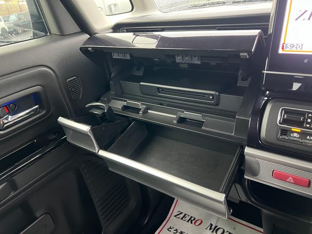 スペーシアカスタム ハイブリッドＸＳターボ　後期　車検２年付　デュアルカメラブレーキサポート　８インチナビ（Ｂｌｕｅｔｏｏｔｈ・フルセグテレビ・ＤＶＤ・ＣＤ）全周囲カメラ　両側パワースライドドア　アダプティブクルーズコントロール　シートヒーター（41枚目）