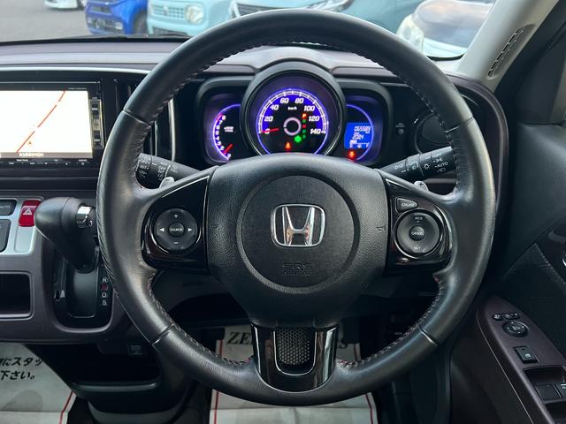 N-ONE プレミアム ツアラー・Lパッケージ 車検2年付 ターボ 4WD ナビ テレビ DVD CD バックカメラ ETC HIDライト スマートキー オートエアコン オートクルーズコントロール パドルシフト 電動格納ドアミラー 横滑り防止装置(27枚目)