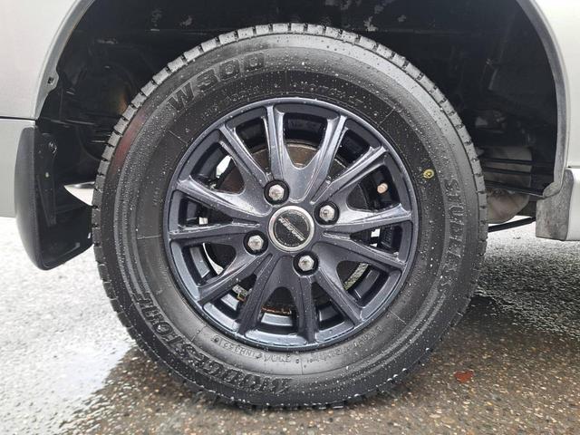 バモスホビオプロ ベースグレード 後期 4WD 車検2年付 修復歴無 ハイルーフ キーレス パワーウィンドウ ナビ テレビ DVD再生 CD ETC アルミホイール ドアバイザー ライトレベライザー フルフラット プライバシーガラス(50枚目)