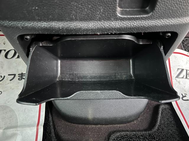 Ｎ－ＢＯＸカスタム Ｇ・Ｌホンダセンシング　ブレーキサポート　８インチナビ　Ｂｌｕｅｔｏｏｔｈ接続　フルセグテレビ　ＤＶＤ再生　ＣＤ　バックカメラ　ＥＴＣ　パワースライドドア　ＬＥＤヘッドライト　アルミホイール　アダプティブクルーズコントロール（44枚目）