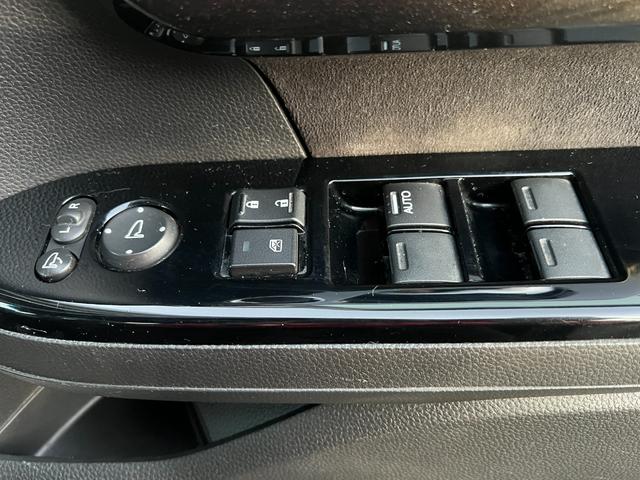 Ｎ－ＢＯＸカスタム Ｇ・Ｌホンダセンシング　ブレーキサポート　８インチナビ　Ｂｌｕｅｔｏｏｔｈ接続　フルセグテレビ　ＤＶＤ再生　ＣＤ　バックカメラ　ＥＴＣ　パワースライドドア　ＬＥＤヘッドライト　アルミホイール　アダプティブクルーズコントロール（50枚目）