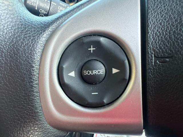 N-BOXカスタム G・Lパッケージ 修復歴無 車検2年付 ナビ(テレビ・CD)バックカメラ 両側電動スライド アルミホイール ドアバイザー フルフラット オートエアコン スマートキー 電動格納ドアミラー 盗難防止システム HIDライト(41枚目)