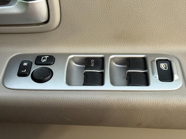 エブリイワゴン ＰＺターボスペシャル　ハイルーフ　４ＷＤ　修復歴無　車検２年付　両側パワースライドドア　オートステップ　ＨＩＤライト　ＥＴＣ　ＣＤ　ナビ　シートヒーター　キーレスキー　電動格納ドアミラー　ドアバイザー　アルミホイール（43枚目）