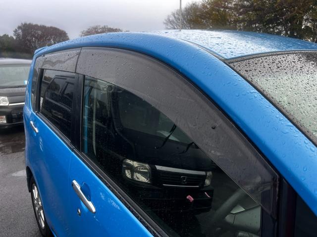 ステラ カスタムＲ　車検２年付　スマートキー　ナビ　バックカメラ　フルセグテレビ　ＤＶＤ再生　ＣＤ　ＥＴＣ　電動格納ドアミラー　ＨＩＤライト　ドアバイザー　ＡＢＳ　アルミホイール　フルフラット　フォグライト（46枚目）