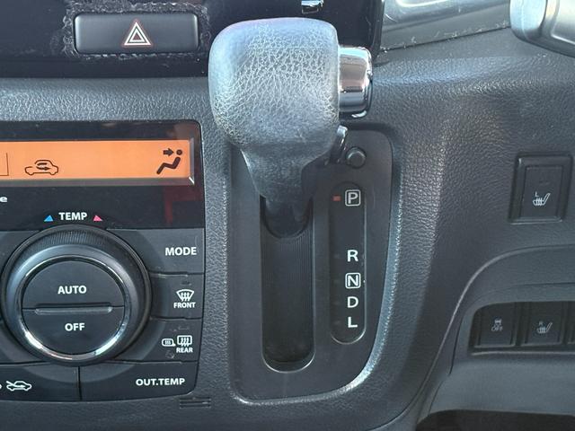 スペーシアカスタム ＸＳ　後期　４ＷＤ　車検２年付　ブレーキサポート　両側電動スライド　レーンキープアシスト　ＨＩＤライト　シートヒーター　アルミホイール　電動格納ドアミラー　盗難防止システム　スマートキー　プライバシーガラス（27枚目）