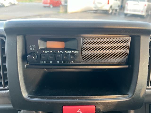エブリイ ＰＡ　４ＷＤ　５ＡＧＳ車　ハイルーフ　車検２年付　ラジオ　フルフラット　ドアバイザー　積載量３５０キロ　プライバシーガラス　ライトレベライザー　タイミングチェーン式　エアコン　パワステ　ＡＢＳ（29枚目）