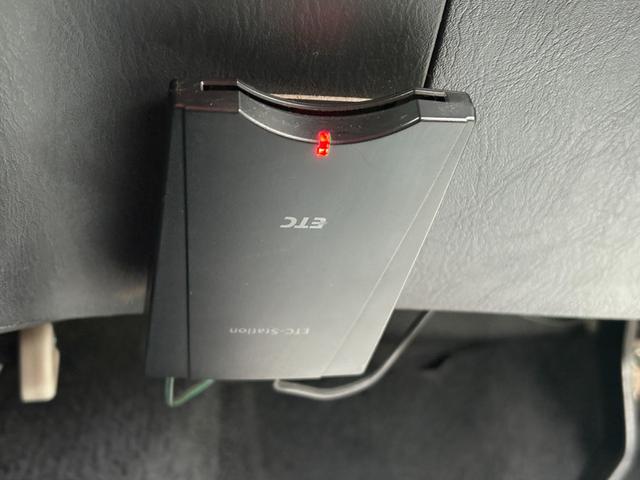 ジムニー ワイルドウインド　６型　ターボ　４ＷＤ　ＣＤ　ＭＤ　ＥＴＣ　アルミホイール　シートヒーター　フルフラット　ドアバイザー　キーレスキー　ライトレベライザー　フォグライト　エアコン　パワステ（43枚目）