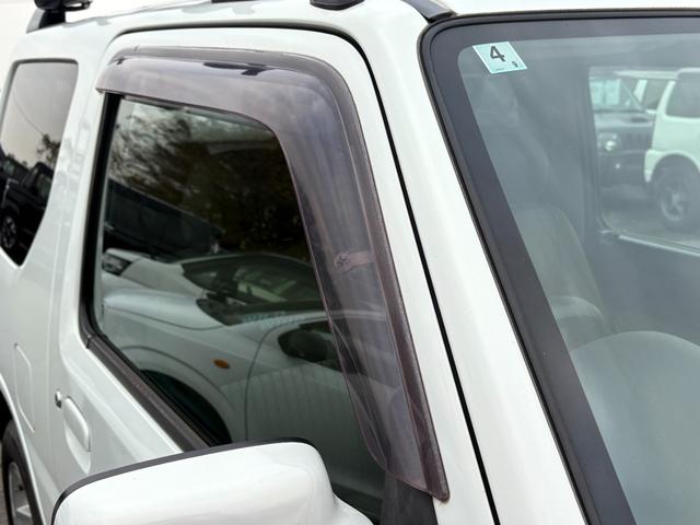 ジムニー ワイルドウインド　６型　ターボ　４ＷＤ　ＣＤ　ＭＤ　ＥＴＣ　アルミホイール　シートヒーター　フルフラット　ドアバイザー　キーレスキー　ライトレベライザー　フォグライト　エアコン　パワステ（49枚目）