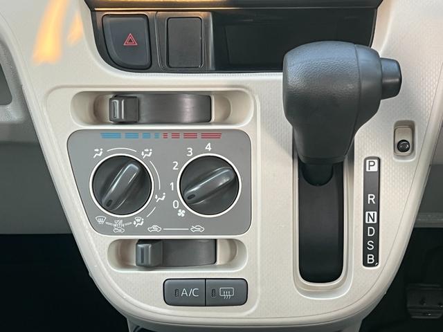 ムーヴ L SA 車検2年付 ブレーキサポート キーレスキー CD AUX接続 電動格納ドアミラー ドアバイザー プライバシーガラス 横滑り防止装置 タイミングチェーン式(27枚目)