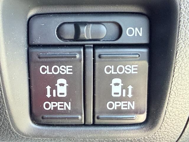 N-BOXカスタム G・ターボLパッケージ 後期 8インチナビ Bluetooth フルセグTV DVD CD バックカメラ 両側パワースライドドア オートクルーズコントロール ETC スマートキー HIDライト アルミホイール スマートキー(46枚目)