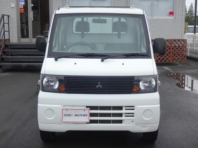 ミニキャブトラック ＶＸ－ＳＥ　４ＷＤ　５ＭＴ　車検２年付　３方開　エアコン　パワステ　ラジオ　ドアバイザー　ライトレベライザー（11枚目）