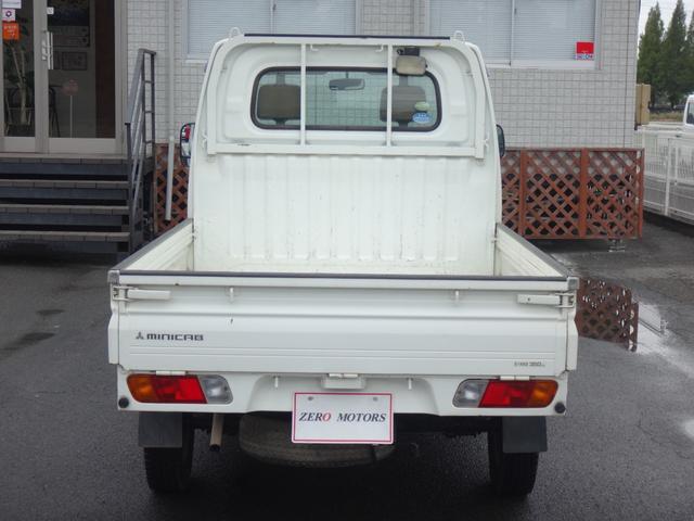 ミニキャブトラック ＶＸ－ＳＥ　４ＷＤ　５ＭＴ　車検２年付　３方開　エアコン　パワステ　ラジオ　ドアバイザー　ライトレベライザー（13枚目）
