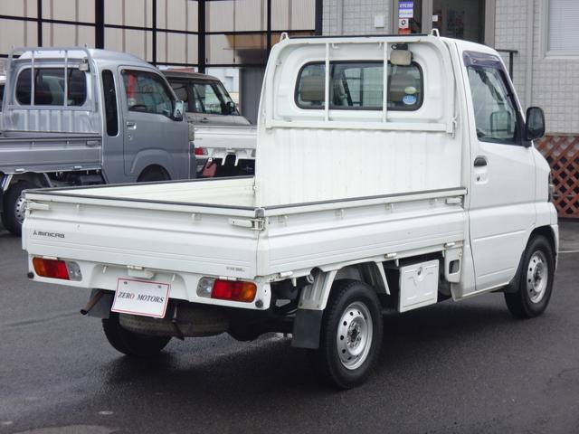 ミニキャブトラック ＶＸ－ＳＥ　４ＷＤ　５ＭＴ　車検２年付　３方開　エアコン　パワステ　ラジオ　ドアバイザー　ライトレベライザー（25枚目）