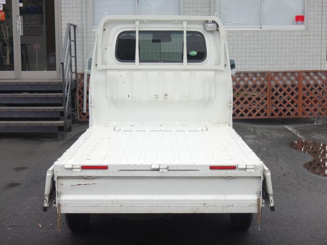 ハイゼットトラック エクストラＳＡＩＩＩｔ　４ＷＤ　５ＭＴ　ブレーキサポート　ワンオーナー　３方開　ＣＤ　ＡＵＸ接続　荷台灯　デフロック　キーレスキー　レーンキープアシスト　オートマチックハイビーム　アクセル踏み間違い防止装置　横滑り防止装置（27枚目）