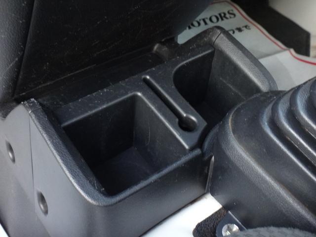 ハイゼットトラック エクストラＳＡＩＩＩｔ　４ＷＤ　５ＭＴ　ブレーキサポート　ワンオーナー　３方開　ＣＤ　ＡＵＸ接続　荷台灯　デフロック　キーレスキー　レーンキープアシスト　オートマチックハイビーム　アクセル踏み間違い防止装置　横滑り防止装置（41枚目）