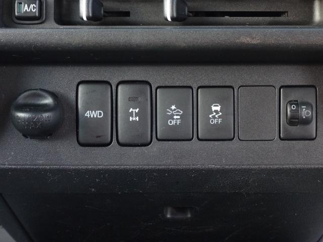ハイゼットトラック エクストラＳＡＩＩＩｔ　４ＷＤ　５ＭＴ　ブレーキサポート　ワンオーナー　３方開　ＣＤ　ＡＵＸ接続　荷台灯　デフロック　キーレスキー　レーンキープアシスト　オートマチックハイビーム　アクセル踏み間違い防止装置　横滑り防止装置（43枚目）