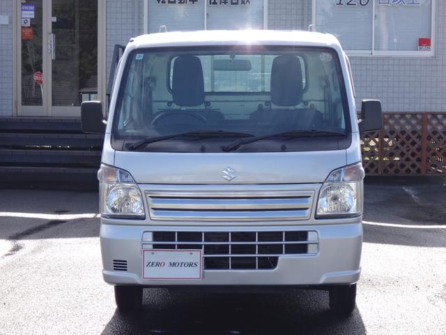 キャリイトラック ＫＣエアコン・パワステ　４ＷＤ　５ＭＴ　エアコン　パワステ　３方開　横滑り防止装置　ドアバイザー　オートライト　ＡＢＳ　タイミングチェーン式　エアバッグ（9枚目）