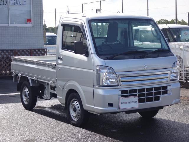 キャリイトラック ＫＣエアコン・パワステ　４ＷＤ　５ＭＴ　エアコン　パワステ　３方開　横滑り防止装置　ドアバイザー　オートライト　ＡＢＳ　タイミングチェーン式　エアバッグ（17枚目）