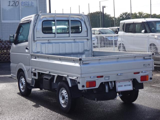 キャリイトラック ＫＣエアコン・パワステ　４ＷＤ　５ＭＴ　エアコン　パワステ　３方開　横滑り防止装置　ドアバイザー　オートライト　ＡＢＳ　タイミングチェーン式　エアバッグ（19枚目）