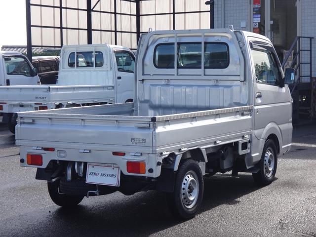 キャリイトラック ＫＣエアコン・パワステ　４ＷＤ　５ＭＴ　エアコン　パワステ　３方開　横滑り防止装置　ドアバイザー　オートライト　ＡＢＳ　タイミングチェーン式　エアバッグ（23枚目）