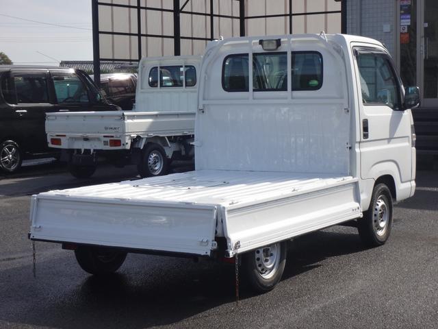 アクティトラック SDX 4WD 5MT 修復歴無 3方開 エアコン パワステ ETC 荷台灯 ラジオ ドアバイザー ライトレベライザー 助手席チップアップシート(33枚目)