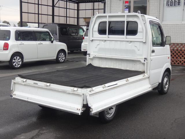 キャリイトラック KCエアコン・パワステ 4WD 5MT 修復歴無 3方開 エアコン パワステ ラジオ LEDヘッドライト ドアバイザー ライトレベライザー タイミングチェーン式(31枚目)