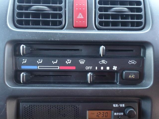 キャリイトラック KCエアコン・パワステ 4WD 5MT 修復歴無 3方開 エアコン パワステ ラジオ LEDヘッドライト ドアバイザー ライトレベライザー タイミングチェーン式(39枚目)