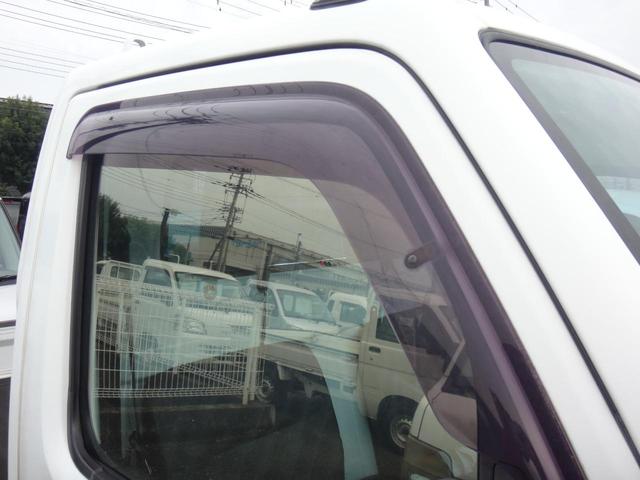 キャリイトラック KCエアコン・パワステ 4WD 5MT 修復歴無 3方開 エアコン パワステ ラジオ LEDヘッドライト ドアバイザー ライトレベライザー タイミングチェーン式(44枚目)