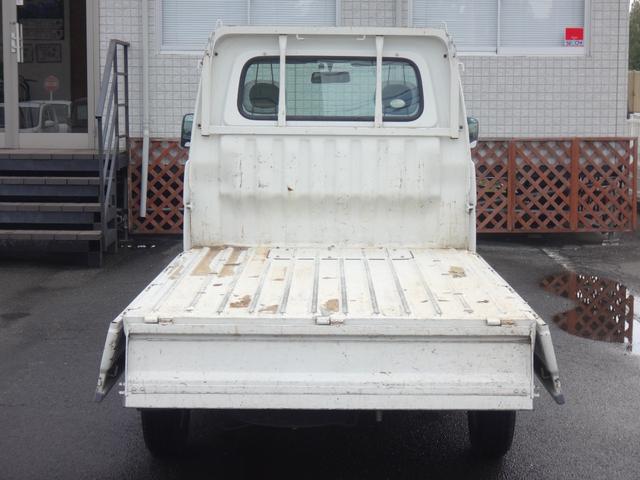 ハイゼットトラック エアコン・パワステ　スペシャル　４ＷＤ　５ＭＴ　修復歴無　車検２年付　３方開　ＥＴＣ　エアコン　パワステ　ドアバイザー　タイミングチェーン式　ラジオ（19枚目）