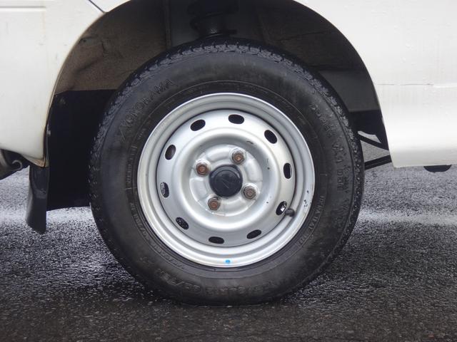 ハイゼットトラック エアコン・パワステ　スペシャル　４ＷＤ　５ＭＴ　修復歴無　車検２年付　３方開　ＥＴＣ　エアコン　パワステ　ドアバイザー　タイミングチェーン式　ラジオ（27枚目）