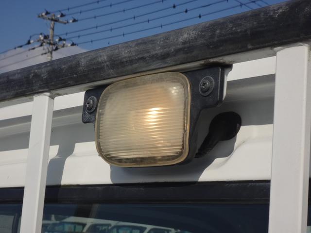 アクティトラック ＳＤＸ　３ＡＴ　修復歴無　３方開　エアコン　パワステ　キーレスキー　パワーウィンドウ　ラジオ　荷台灯　ドアバイザー　ライトレベライザー　助手席チップアップシート（48枚目）