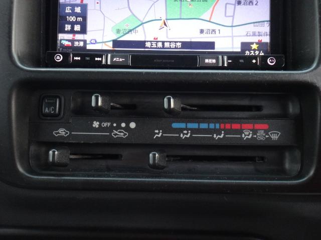 ハイゼットトラック ジャンボ　４ＷＤ　５ＭＴ　３方開　車検２年付　エアコン　パワステ　ナビ　ＴＶ　ＣＤ　ＤＶＤ再生　ＥＴＣ　キーレス　ドアバイザー　パワーウィンドウ　ライトレベライザー　アルミホイール　エアバック（39枚目）