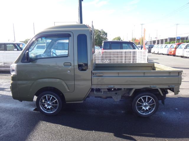 ハイゼットトラック ジャンボ　４ＡＴ　修復歴無　エアコン　パワステ　ナビ　Ｂｌｕｅｔｏｏｔｈ接続　フルセグＴＶ　ＤＶＤ再生　バックカメラ　ＬＥＤヘッドライト　ＥＴＣ　キーレスキー　　アクセル踏み間違い防止　アルミホイール　荷台灯（19枚目）