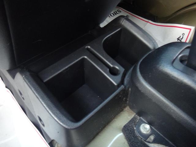 ハイゼットトラック ジャンボ　４ＡＴ　修復歴無　エアコン　パワステ　ナビ　Ｂｌｕｅｔｏｏｔｈ接続　フルセグＴＶ　ＤＶＤ再生　バックカメラ　ＬＥＤヘッドライト　ＥＴＣ　キーレスキー　　アクセル踏み間違い防止　アルミホイール　荷台灯（47枚目）