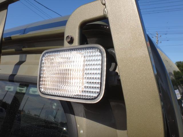ハイゼットトラック ジャンボ　４ＡＴ　修復歴無　エアコン　パワステ　ナビ　Ｂｌｕｅｔｏｏｔｈ接続　フルセグＴＶ　ＤＶＤ再生　バックカメラ　ＬＥＤヘッドライト　ＥＴＣ　キーレスキー　　アクセル踏み間違い防止　アルミホイール　荷台灯（54枚目）