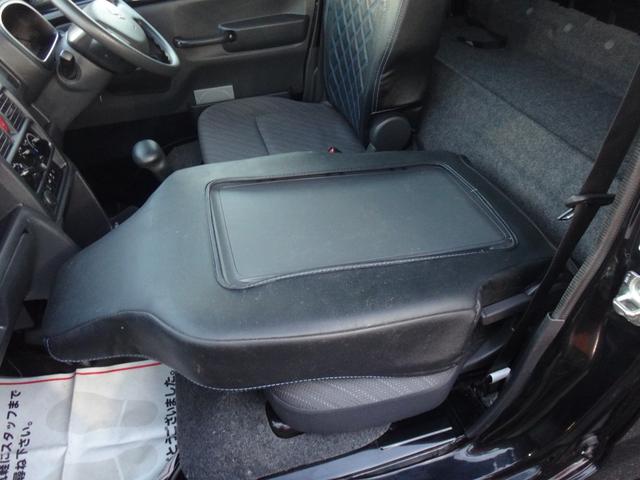 スーパーキャリイ X 4WD 3AT ブレーキサポート エアコン パワステ ディスプレイオーディオ Bluetooth接続 バックカメラ CD DVD再生 USB接続 レーンキープアシスト HIDライト キーレスキー(44枚目)